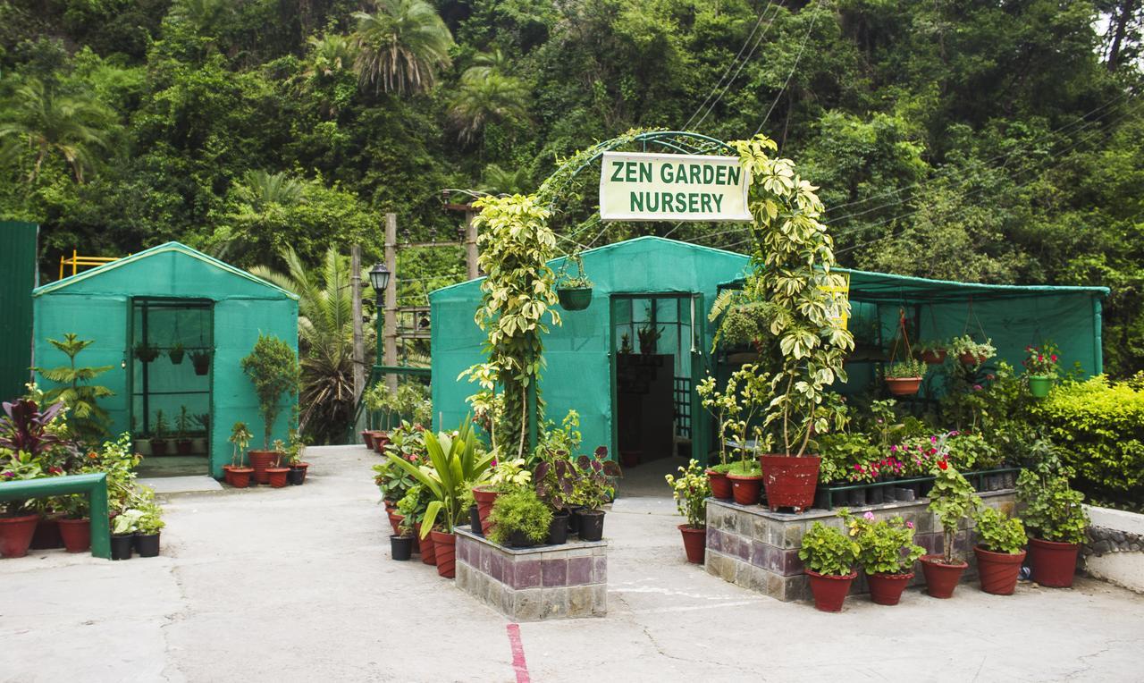Savoy Greens Kasauli Bagian luar foto